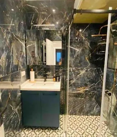 Apartamento Nisantasi Oezel Tasarim 3+1