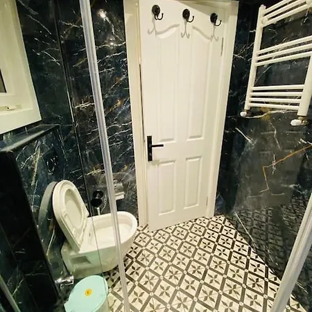 Nisantasi Oezel Tasarim 3+1 Appartamento Provincia di Istanbul